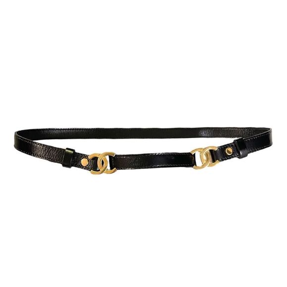 CHANEL Vintage Circa 90’s Interlocking double Gold-Tone CC Logo Closures |75mm| main image 4